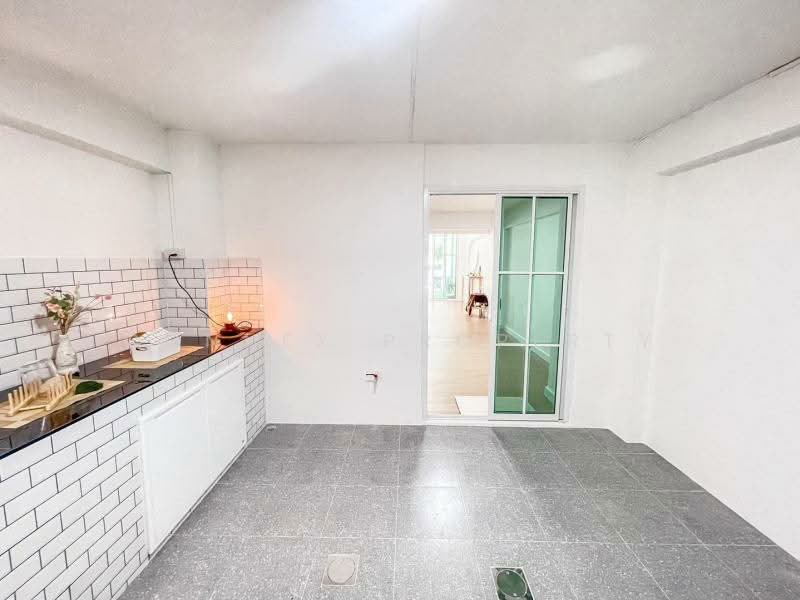 Phimonrat 1, Nonthaburi, Soi Buathong 4, Phimonrat, Bang Bua Thong, Nonthaburi, 3 Bedrooms, 180 sqm, Townhouse For Sale, by Connex Property, 60051879 - DDproperty.com