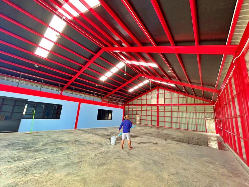 For Rent - Private Warehouse on Main Road with Luxury Office / Direct Owner Listing / Spacious Surroundin, Pathum Thani