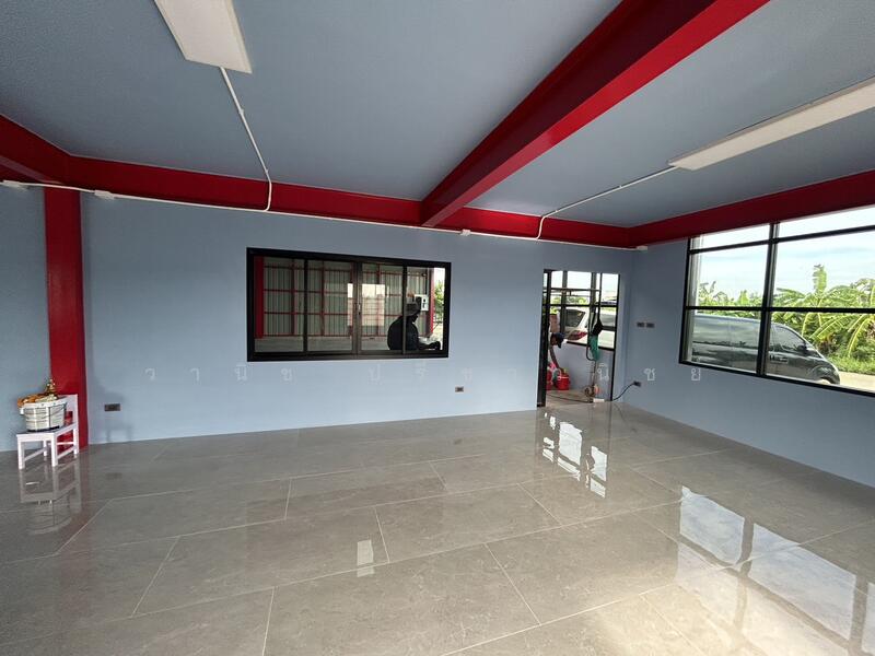 For Rent - Private Warehouse on Main Road with Luxury Office / Direct Owner Listing / Spacious Surroundin, Pathum Thani