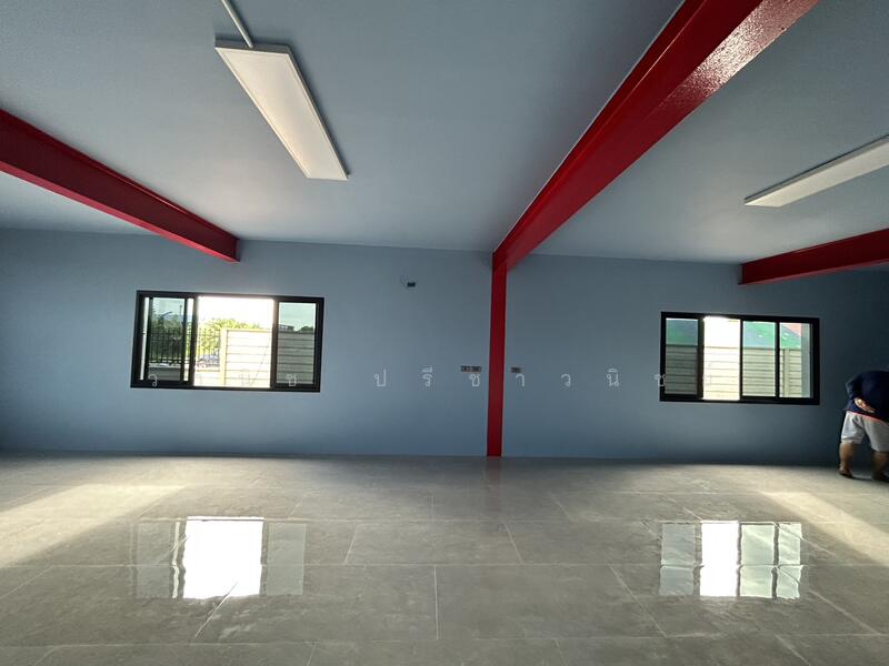 For Rent - Private Warehouse on Main Road with Luxury Office / Direct Owner Listing / Spacious Surroundin, Pathum Thani