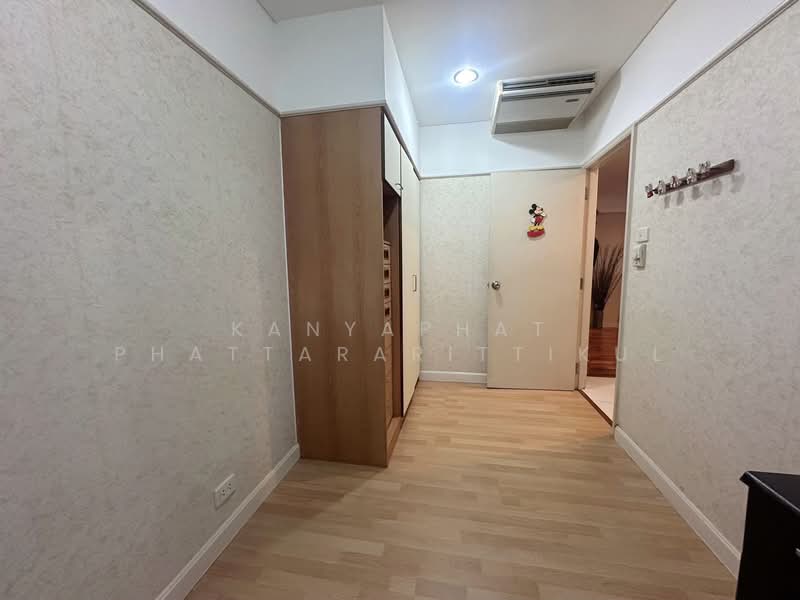 Lumpini Place Water Cliff, Bangkok, Soi Sathu Pradit 19 Yeak 10, Chong Nonsi, Yan Nawa, Bangkok, 2 Bedrooms, 57 sqm, Condo For Sale, by Kanyaphat Phattararittikul, 60052049 - DDproperty.com