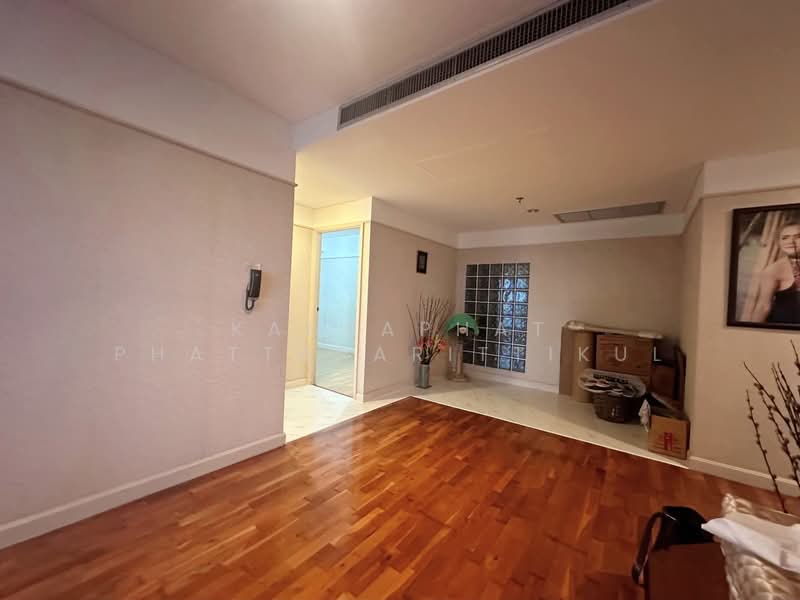 Lumpini Place Water Cliff, Bangkok, Soi Sathu Pradit 19 Yeak 10, Chong Nonsi, Yan Nawa, Bangkok, 2 Bedrooms, 57 sqm, Condo For Sale, by Kanyaphat Phattararittikul, 60052049 - DDproperty.com