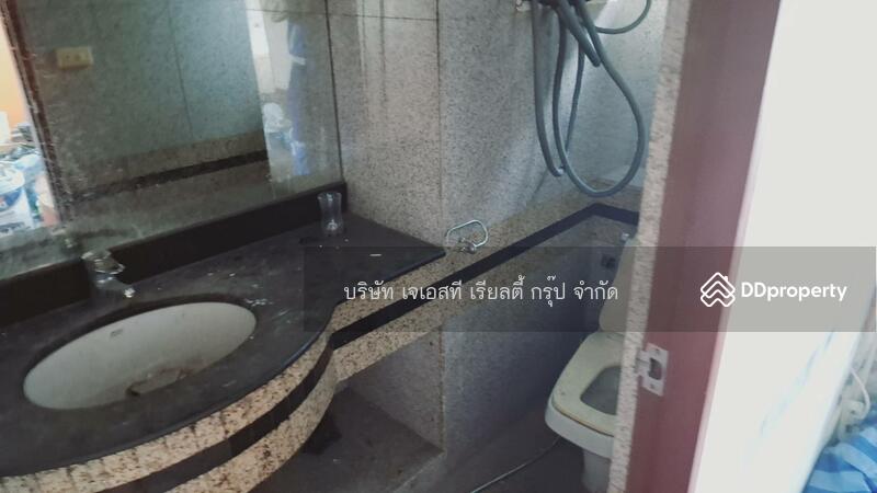 For Rent - Commercial Building Huai khwang, Bangkok