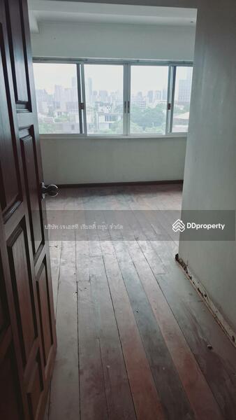 For Rent - Commercial Building Huai khwang, Bangkok