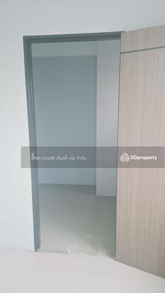 For Rent - Commercial Building Huai khwang, Bangkok