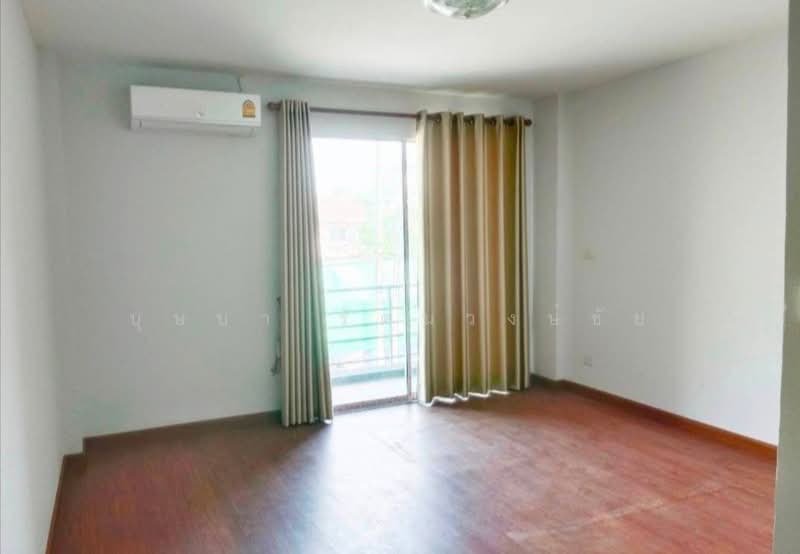 ทำเลงามวงศ์วาน 47 ชินเขต 2 ให้เช่าทวน์โฮม 3ช้น หลังมุม บ้านสวยพร้อมอยู่ เลี้ยงสัตว์ได้ เหมาะทำออฟฟิศ, Bangkok, งามวงศ์วาน, Thung Song Hong, Lak Si, Bangkok, 4 Bedrooms, 220 sqm, Townhouse For Rent, by บุษบา รัตนวงษ์ชัย, 60054375 - DDproperty.com