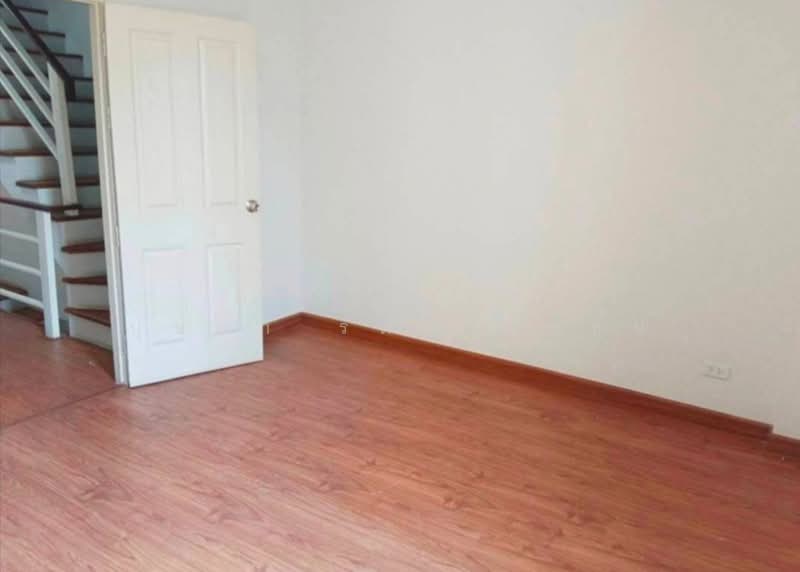 ทำเลงามวงศ์วาน 47 ชินเขต 2 ให้เช่าทวน์โฮม 3ช้น หลังมุม บ้านสวยพร้อมอยู่ เลี้ยงสัตว์ได้ เหมาะทำออฟฟิศ, Bangkok, งามวงศ์วาน, Thung Song Hong, Lak Si, Bangkok, 4 Bedrooms, 220 sqm, Townhouse For Rent, by บุษบา รัตนวงษ์ชัย, 60054375 - DDproperty.com