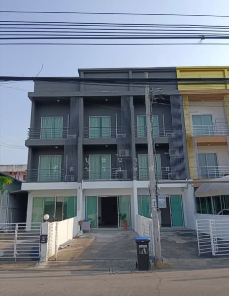 ทำเลงามวงศ์วาน 47 ชินเขต 2 ให้เช่าทวน์โฮม 3ช้น หลังมุม บ้านสวยพร้อมอยู่ เลี้ยงสัตว์ได้ เหมาะทำออฟฟิศ, กรุงเทพ, งามวงศ์วาน, ทุ่งสองห้อง, หลักสี่, กรุงเทพ, 220 ตร.ม., ทาวน์เฮ้าส์ ให้เช่า, โดย บุษบา รัตนวงษ์ชัย, 60054375 - DDproperty.com