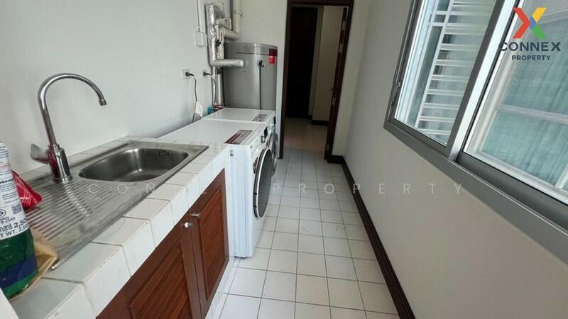 Royal Residence Park, Bangkok, 99 Royal Resident Park Lumphini, Lumphini, Pathum Wan, Bangkok, 3 Bedrooms, 230 sqm, Condo For Rent, by Connex Property, 60054378 - DDproperty.com