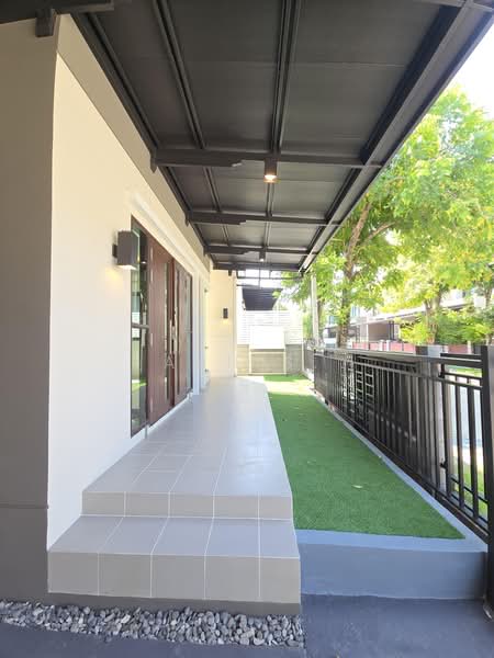 The City Pattanakarn, Bangkok, On Nut Road, Prawet, Bangkok, 4 Bedrooms, 340 sqm, Single Detached House For Sale, by Ann S, 60054629 - DDproperty.com