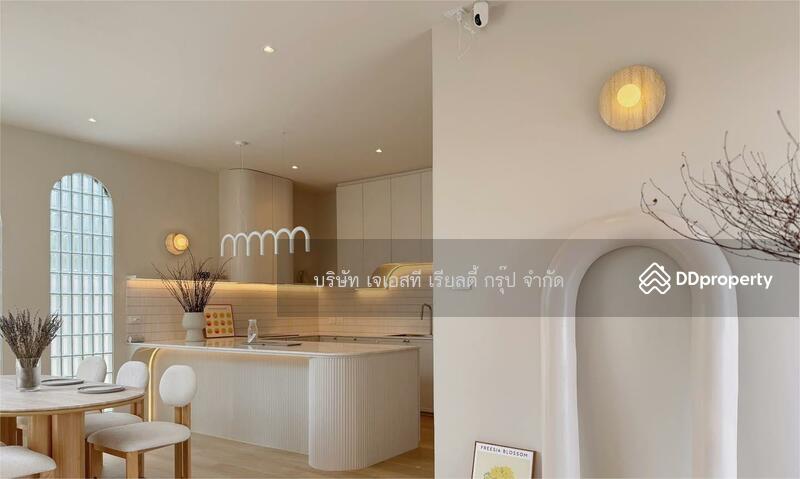 ให้เช่า - Newly built 3-storey detached house, กรุงเทพ