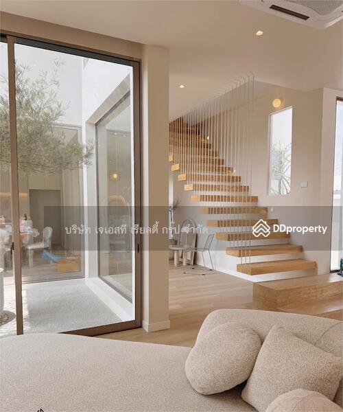 ให้เช่า - Newly built 3-storey detached house, กรุงเทพ