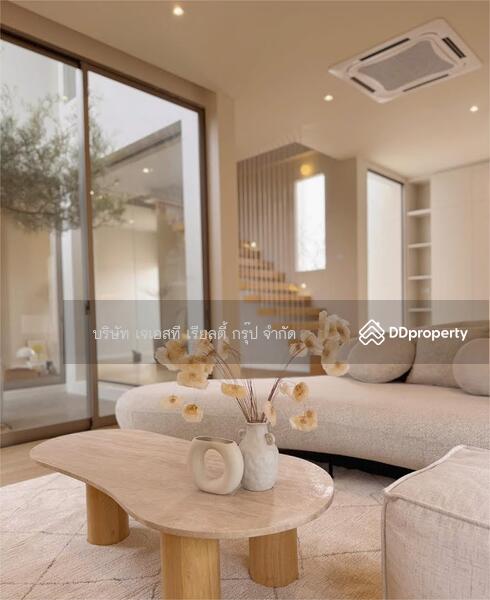 ให้เช่า - Newly built 3-storey detached house, กรุงเทพ