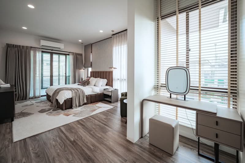 Burasiri Krungthep Kreetha, Bangkok, 95 Soi Pracha Ruam Chai, Hua Mak, Bang Kapi, Bangkok, 4 Bedrooms, 238 sqm, Single Detached House For Sale, by ผึ้ง ภรภัทร, 60054971 - DDproperty.com