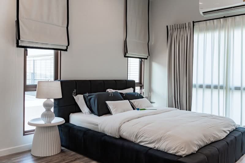 Burasiri Krungthep Kreetha, Bangkok, 95 Soi Pracha Ruam Chai, Hua Mak, Bang Kapi, Bangkok, 4 Bedrooms, 238 sqm, Single Detached House For Sale, by ผึ้ง ภรภัทร, 60054971 - DDproperty.com