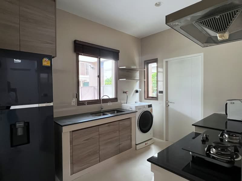 Burasiri Krungthep Kreetha, Bangkok, 95 Soi Pracha Ruam Chai, Hua Mak, Bang Kapi, Bangkok, 4 Bedrooms, 238 sqm, Single Detached House For Sale, by ผึ้ง ภรภัทร, 60054971 - DDproperty.com