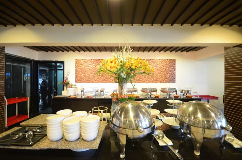 "Hotel 162 Rooms, Srinakarin The Heritage Hotel Srinakarin", กรุงเทพ, หนองบอน, ประเวศ, กรุงเทพ, 8,676 ตร.ม., กิจการ ขาย, โดย บริษัท เจเอสที เรียลตี้ กรุ๊ป จำกัด, 60055199 - DDproperty.com