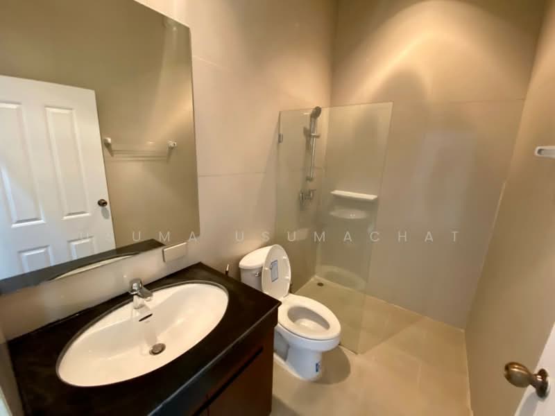 สขมวิท, Bangkok, Phra Kanong, Khlong Toei, Bangkok, 4 Bedrooms, 350 sqm, Single Detached House For Rent, by Usuma Usumachat, 60055381 - DDproperty.com