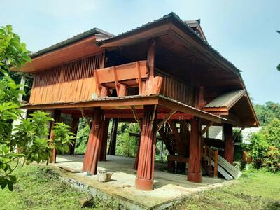 ขาย - บ้านเดี่ยวพร้อมที่ดินลับแล อุตรดิตถ์, อุตรดิตถ์