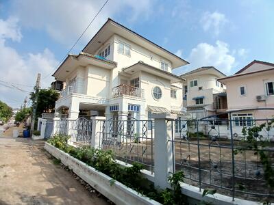 ขาย - Baan Krongthong Srinakarin : บ้านกรองทอง ศรีนครินทร์, สมุทรปราการ