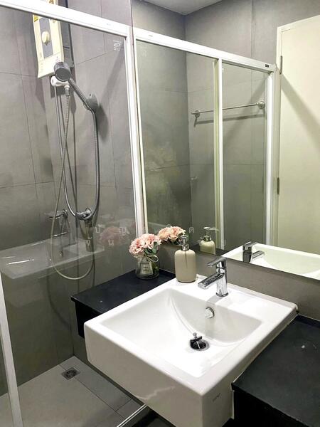 For Sale - Motive Condo Chaengwattana, Bangkok