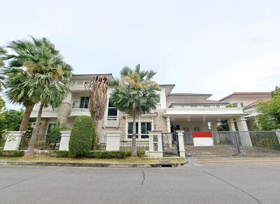 ขาย - Grand Bangkok Boulevard Pinklao : แกรนด์ บางกอก บูเลอวาร์ด ปิ่นเกล้า, กรุงเทพ