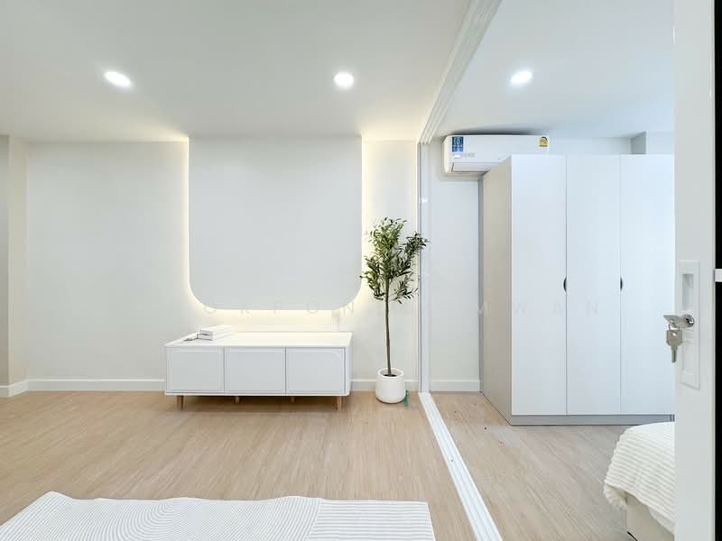 Regent Home 1 Phaholyothin 67 : รีเจ้นท์ โฮม 1 พหลโยธิน 67, กรุงเทพ, ซอย พหลโยธิน 67/1, อนุสาวรีย์, บางเขน, กรุงเทพ, 32 ตร.ม., คอนโด ขาย, โดย Kanokpon Somwan, 60057246 - DDproperty.com