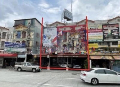 ขาย - ขายอาคารพาณิชย์ 3.5 ชั้น บางละมุง - ชลบุรี หนองปลาไหล บางละมุง ชลบุรี, ชลบุรี