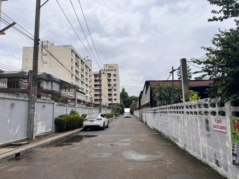 ขายที่ทำเลทอง ตรงข้ามซีคอน บางแค ติดสถานี MRT ภาษีเจริญ 1ไร่ 30ตรว., กรุงเทพ, บางหว้า, ภาษีเจริญ, กรุงเทพ, 1,720 ตร.ม., ที่ดิน ขาย, โดย วิวัฒน์ เวชพงศา, 60057593 - DDproperty.com