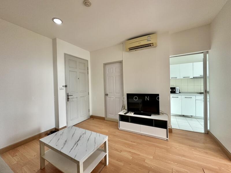 Life @ Ratchada-Suthisan, Bangkok, Ratchadapisek Road, Samsen Nok, Huai Khwang, Bangkok, 1 Bedroom, 41 sqm, Condo For Rent, by Keerati Poonchai, 60057606 - DDproperty.com