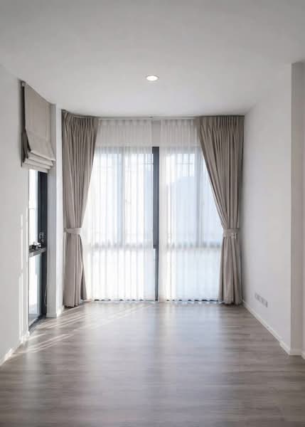The Sonne Srinakarin-Bangna, Bangkok, Soi Chumchon Mahat Thai 3, Bangna-Trad Road, Dok Mai, Prawet, Bangkok, 4 Bedrooms, 245 sqm, Single Detached House For Sale, by Supajee Wattanarom, 60057616 - DDproperty.com
