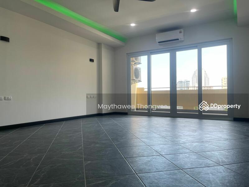 For Sale - View Talay Residence 5 Pratumnak, Chon Buri