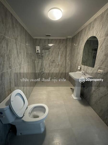 For Rent - Royal Castle Pattanakarn, Bangkok