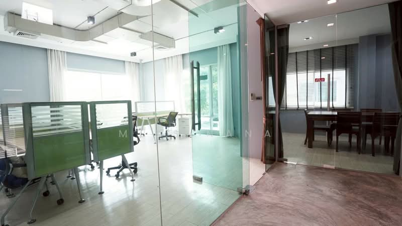B-Square Rama 9 - Mengjai, Bangkok, Soi Sahakanpramoon, Wang Thonglang, Bangkok, 7 Bedrooms, 400 sqm, Townhouse For Sale, by Miss Nana, 60058564 - DDproperty.com
