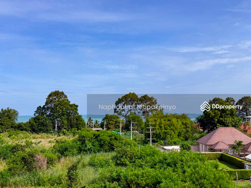 ให้เช่า - Le Beach Condo บางเสร่, ชลบุรี