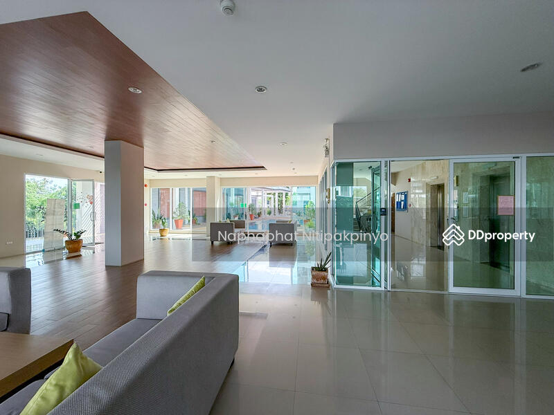 ให้เช่า - Le Beach Condo บางเสร่, ชลบุรี
