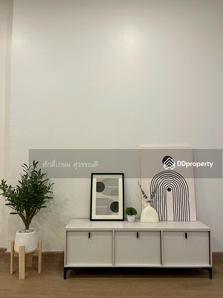 ขาย - บ้านสวยริมบึง, กรุงเทพ