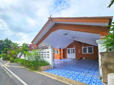 ขาย - Baan Bua Thong Keha : บ้านบัวทองเคหะ, นนทบุรี