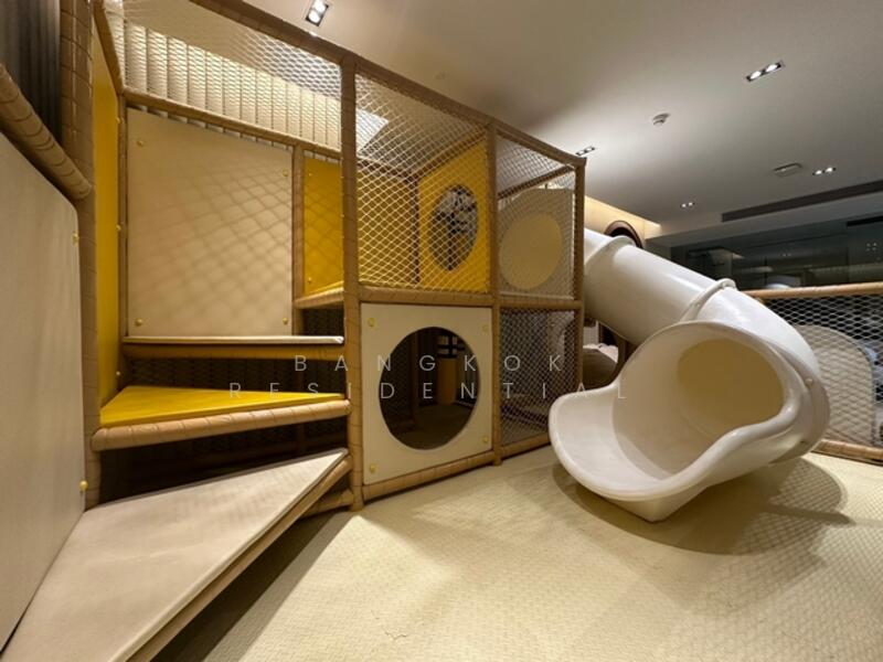 The Strand Thonglor, Bangkok, 36 Soi Sukhumvit 55, Khlong Tan Nua, Watthana, Bangkok, 1 Bedroom, 53 sqm, Condo For Rent, by Bangkok Residential, 60059713 - DDproperty.com