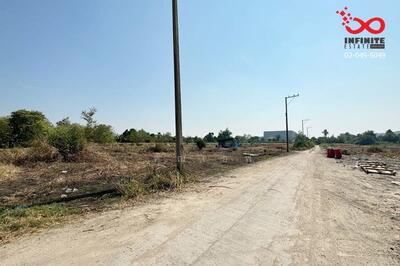 ขาย - ถนนลาดกระบัง ซอยคุ้มเกล้า 46, กรุงเทพ