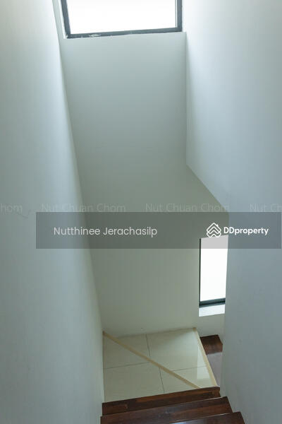 ขาย - เดอะ สเตเบิล วัน, นนทบุรี