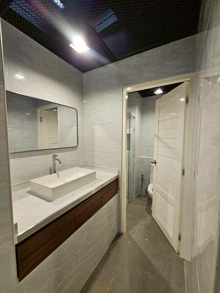 ให้เช่า - ให้เช่าอาคารพาณิชย์ รีโนเวทใหม่ทั้งหลัง — เพียง 100 เมตร จาก BTS บางจาก (SPSP615), กรุงเทพ