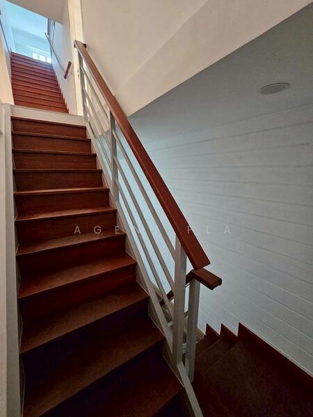 For Rent - Newly Renovated Commercial Building for Rent — Just 100 Meters from BTS Bang Chak (SPSP615), Bangkok