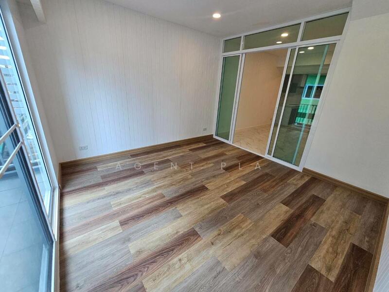 For Rent - Newly Renovated Commercial Building for Rent — Just 100 Meters from BTS Bang Chak (SPSP615), Bangkok