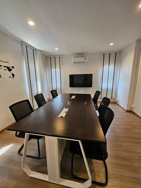 Home office for rent, near The Nine Rama 9 (SPSAD3041), Bangkok, Suan Luang, Bangkok, , 241 sqm, Shophouse For Rent, by Agent Pla, 60060995 - DDproperty.com