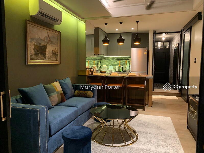 For Sale - State Tower, Bangkok
