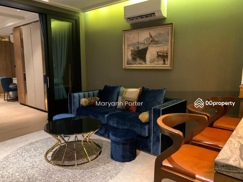 For Sale - State Tower, Bangkok