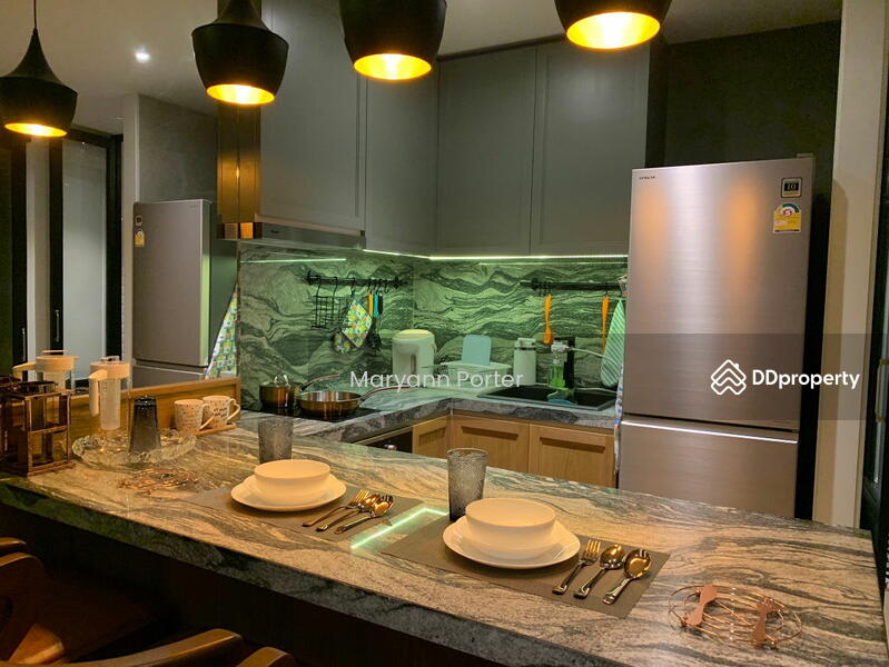 For Sale - State Tower, Bangkok