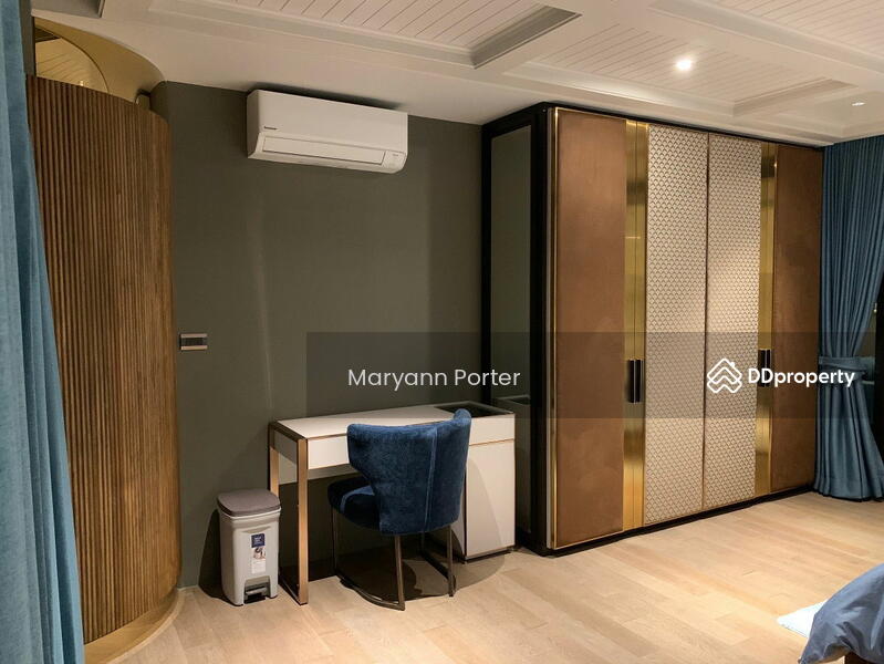 For Sale - State Tower, Bangkok