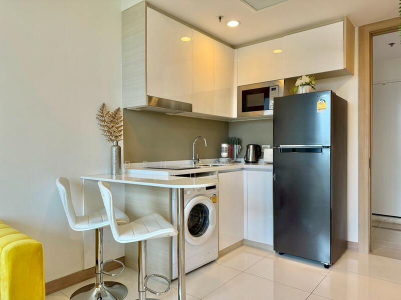 The Riviera Wongamat, Chon Buri (Pattaya), Na Kluea 16 Alley, Na Kloe, Bang Lamung (Pattaya), Chon Buri (Pattaya), 1 Bedroom, 35 sqm, Condo For Rent, by Benjawan Chukunhom, 60061262 - DDproperty.com